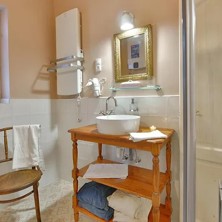 Koekenyhaz Vendeghaz *