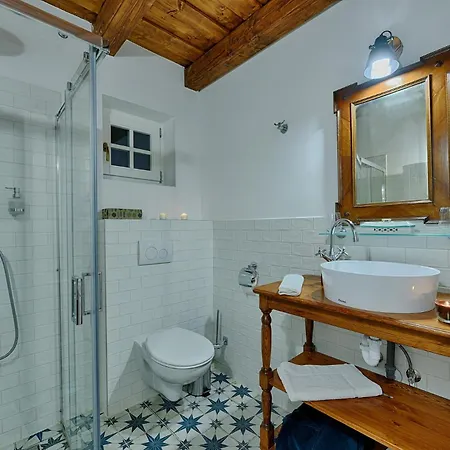 Koekenyhaz Vendeghaz *