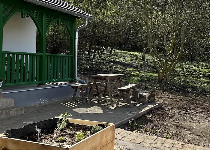 Koekenyhaz Vendeghaz דירה Kotcse