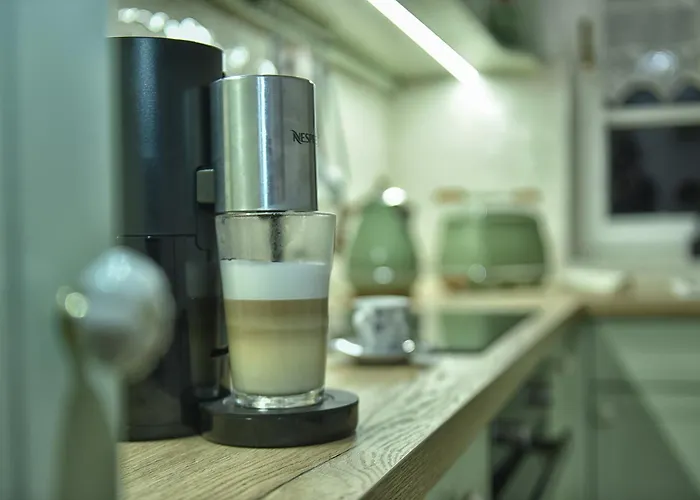 Koekenyhaz Vendeghaz Kotcse